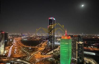 شقة - 2 غرف نوم - 3 حمامات للايجار في برج دوجا - شارع الشيخ زايد - دبي شقة - 2 غرف نوم - 3 حمامات للايجار في برج دوجا - شارع الشيخ زايد - دبي