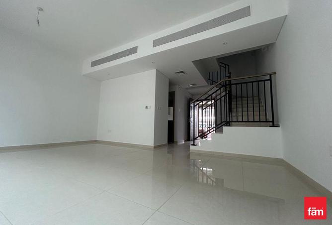 71119560 - صورة العقار 2