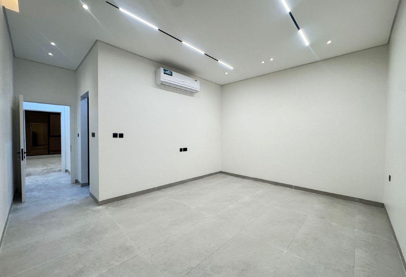 Modern Smart 5BR Independent Villa | Majlis photo 4