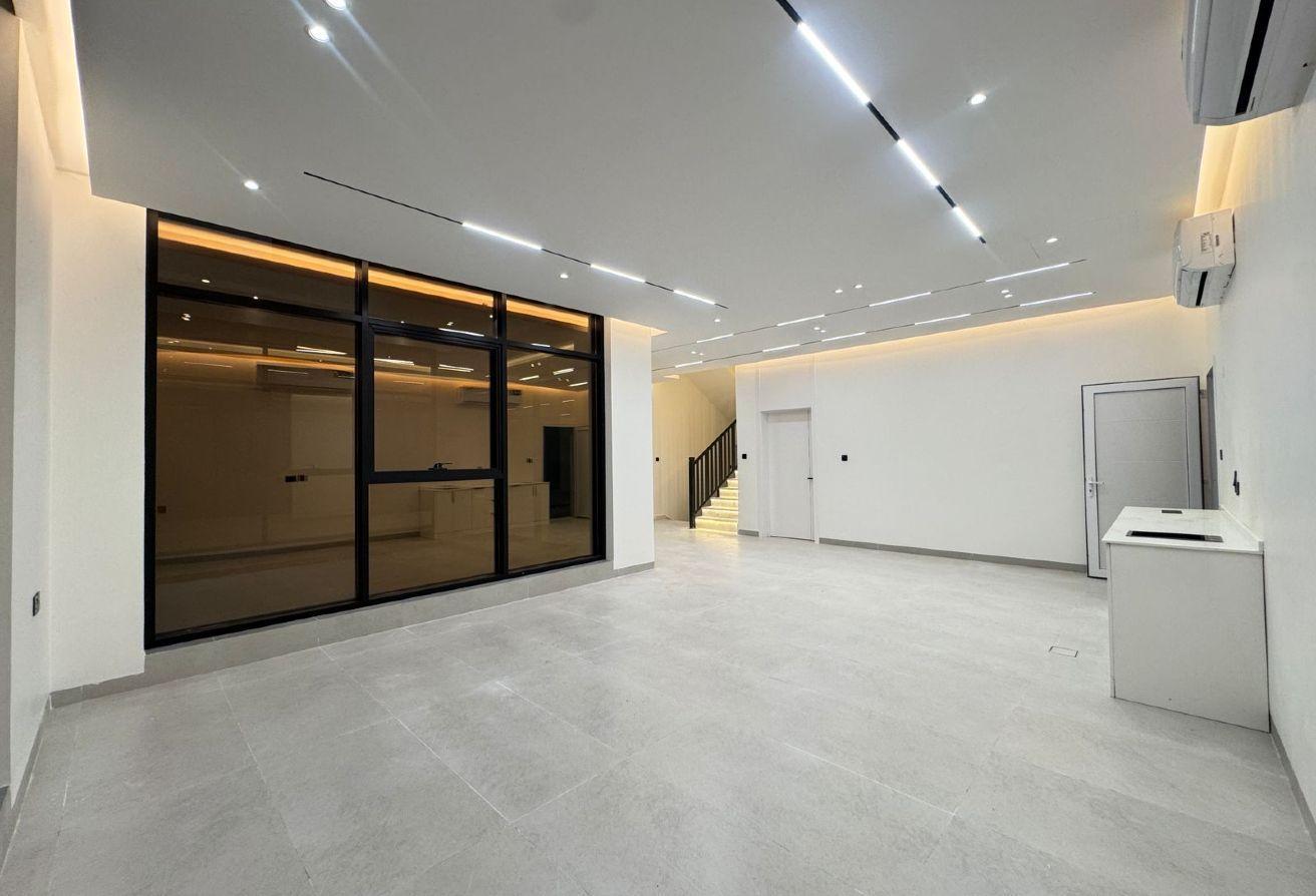 Modern Smart 5BR Independent Villa | Majlis photo 18