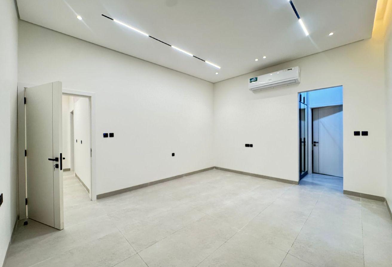 Modern Smart 5BR Independent Villa | Majlis photo 13