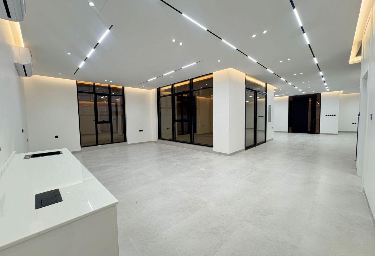 Modern Smart 5BR Independent Villa | Majlis photo 17