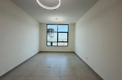 شقة - غرفة نوم - 2 حمامات للايجار في ليوان 2 - دبي لاند - دبي