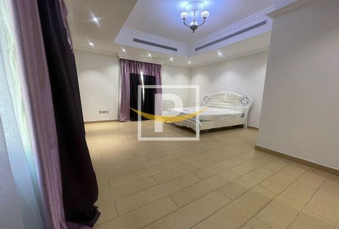 79414243 - Property Image 3