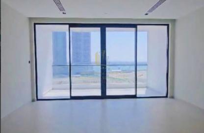 Apartment - 3 - 3 for sale in Al Alia Tower - Al Khan - Sharjah Apartment - 3 - 3 for sale in Al Alia Tower - Al Khan - Sharjah