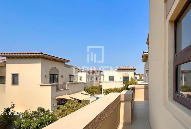 60527347 - Property Image 2