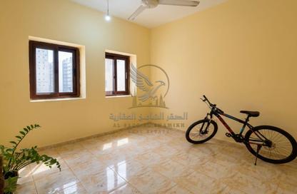 Apartment - Studio - 1 Bathroom for rent in Al Mujarrah - Al Sharq - Sharjah