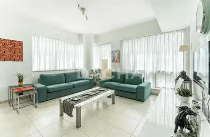 Apartment - 1 Bedroom - 1 Bathroom for rent in Al Majara 2 - Al Majara Towers - Dubai Marina - Dubai Apartment - 1 Bedroom - 1 Bathroom for rent in Al Majara 2 - Al Majara Towers - Dubai Marina - Dubai