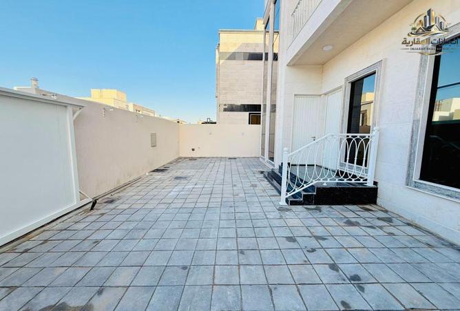 108183673 - Property Image 3