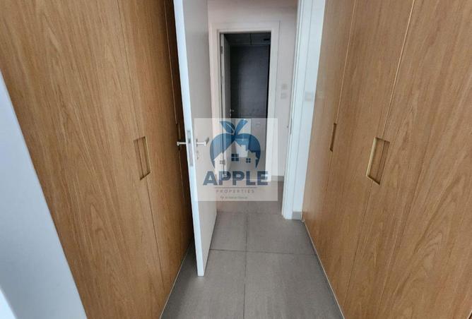 143760421 - Property Image 3