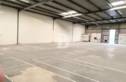 Warehouse - Studio for rent in Ras Al Khor Industrial 2 - Ras Al Khor - Dubai
