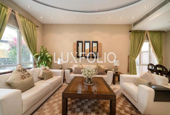 53576449 - صورة العقار 3