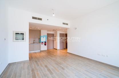 Apartment - 1 Bedroom - 1 Bathroom for sale in Waters Edge - Yas Island - Abu Dhabi Apartment - 1 Bedroom - 1 Bathroom for sale in Waters Edge - Yas Island - Abu Dhabi
