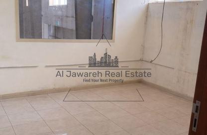 Warehouse - Studio - 2 Bathrooms for rent in Umm Dir - Umm Al Quwain