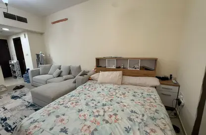 Apartment - Studio - 1 Bathroom for sale in UniEstate Sports Tower - Dubai Sports City - Dubai