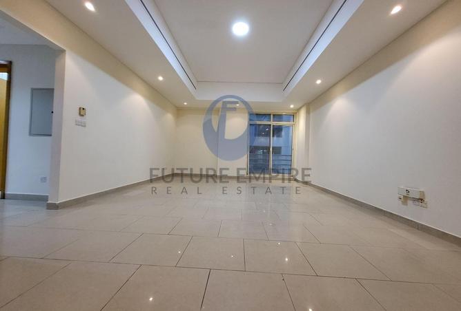 96528073 - Property Image 2