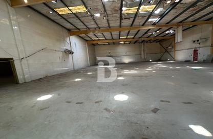 Warehouse - Studio for rent in Freezone South - Jebel Ali Freezone - Jebel Ali - Dubai