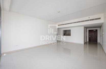 Apartment - 3 - 4 for rent in Boulevard Crescent Tower 1 - BLVD Crescent - Downtown Dubai - Dubai