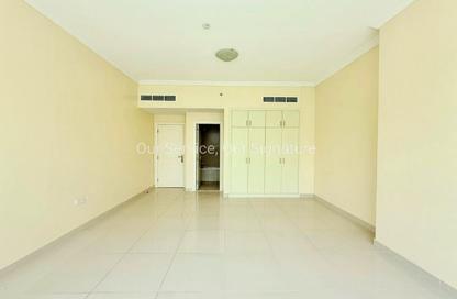 Apartment - 3 Bedrooms - 3 Bathrooms for rent in Al Mamzar - Al Mamzar - Sharjah - Sharjah