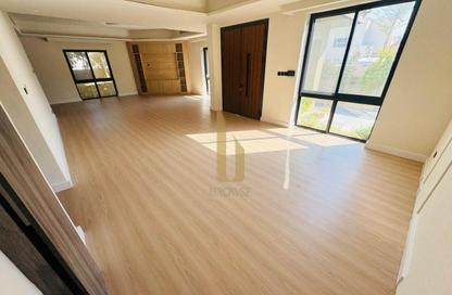 Villa - 4 Bedrooms - 4 Bathrooms for rent in Jumeirah 2 Villas - Jumeirah 2 - Jumeirah - Dubai
