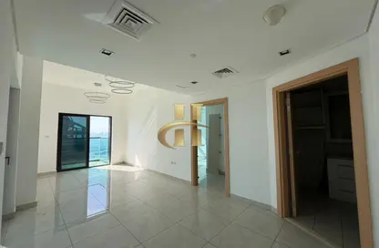 Apartment - 1 Bedroom - 2 Bathrooms for rent in The Square Tower - District 13 - Jumeirah Village Circle - Dubai