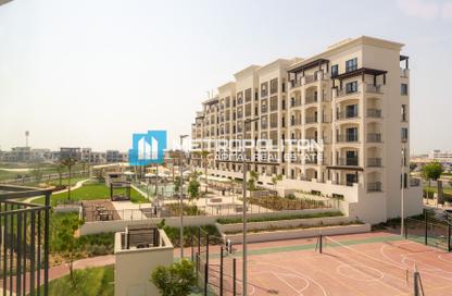 Apartment - 2 - 3 for sale in Views G - Yas Golf Collection - Yas Island - Abu Dhabi