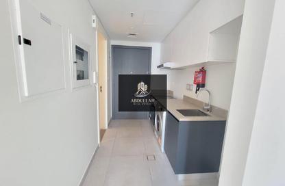 Apartment - Studio - 1 Bathroom for rent in The Link - East Village - Aljada - Sharjah