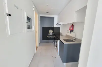 Apartment - Studio - 1 Bathroom for rent in The Link - East Village - Aljada - Sharjah