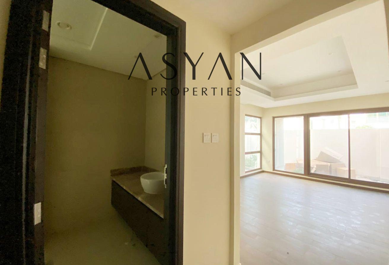 SPACIOUS 6BR | FAMILY COMMUNITY | MODERN LAYOUT photo 16