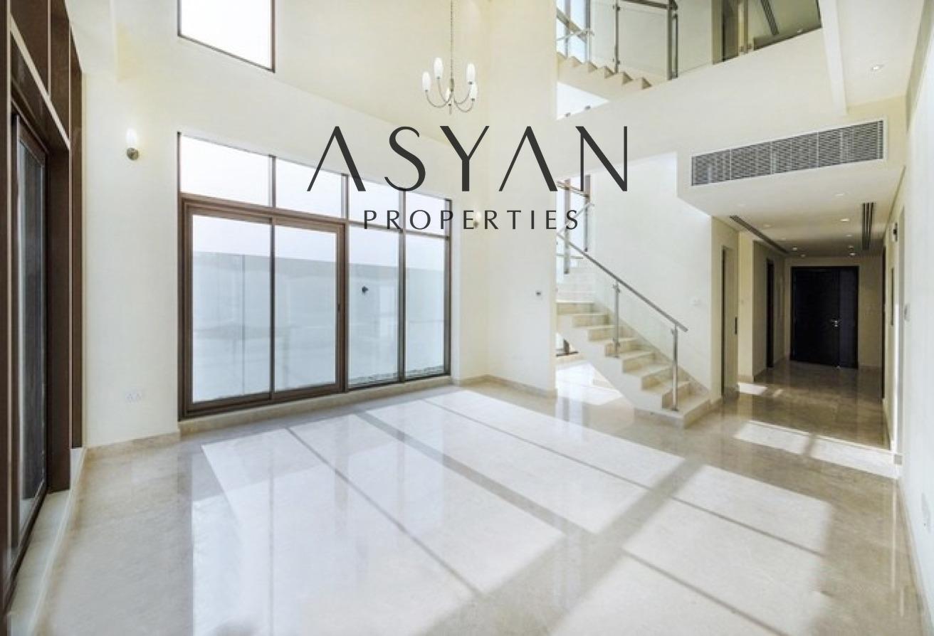 SPACIOUS 6BR | FAMILY COMMUNITY | MODERN LAYOUT photo 2