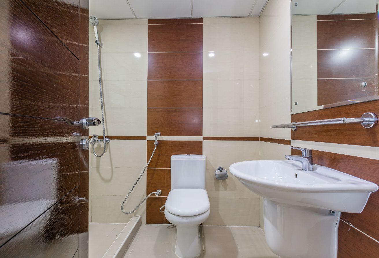 1 BR Apartment with Water View in Dubai Marina photo 16