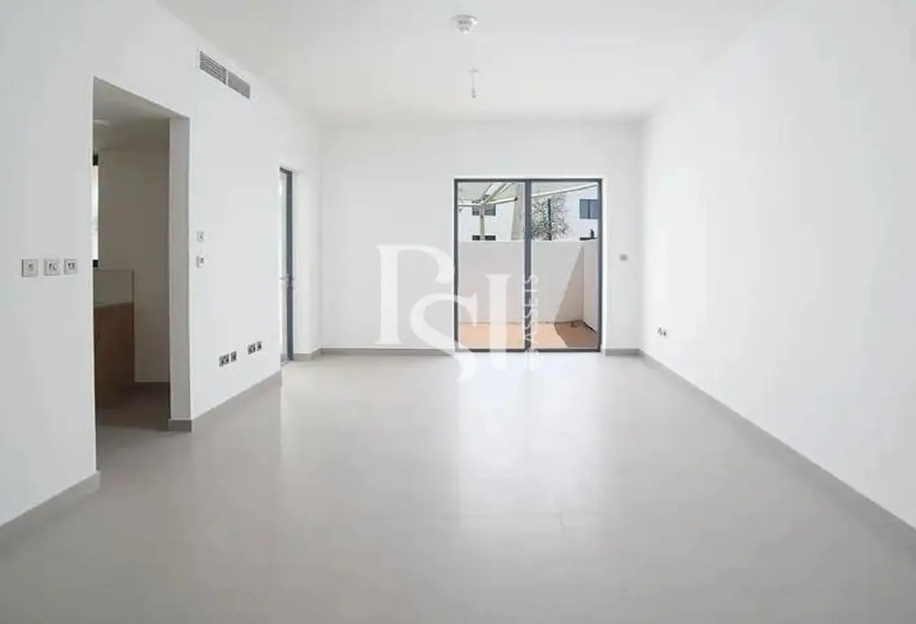 165600127 - Property Main Image