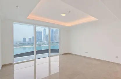 Apartment - 2 Bedrooms - 2 Bathrooms for sale in Palace Beach Residence Tower 2 - Palace Beach Residence - Emaar Beachfront - Dubai Harbour - Dubai