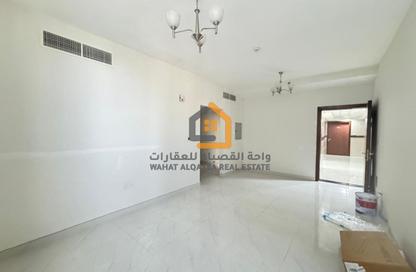 Apartment - 1 Bedroom - 2 Bathrooms for rent in Al Memzar Tower - Al Taawun Street - Al Taawun - Sharjah