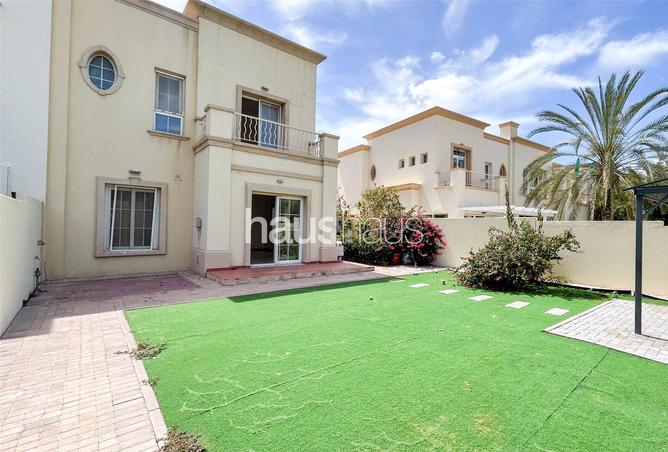 70266413 - الصورة الرئيسية للعقار