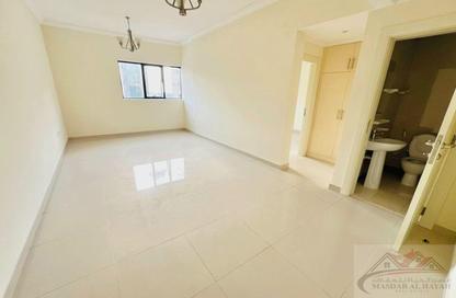 Apartment - 1 - 2 for rent in Muwaileh 3 Building - Muwaileh - Sharjah