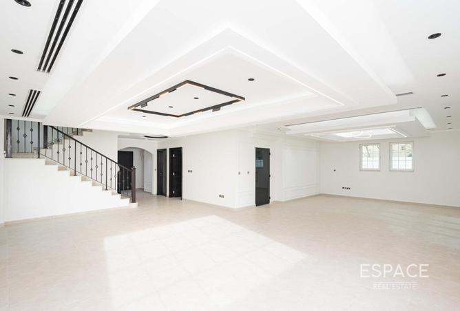 83658028 - Property Image 2