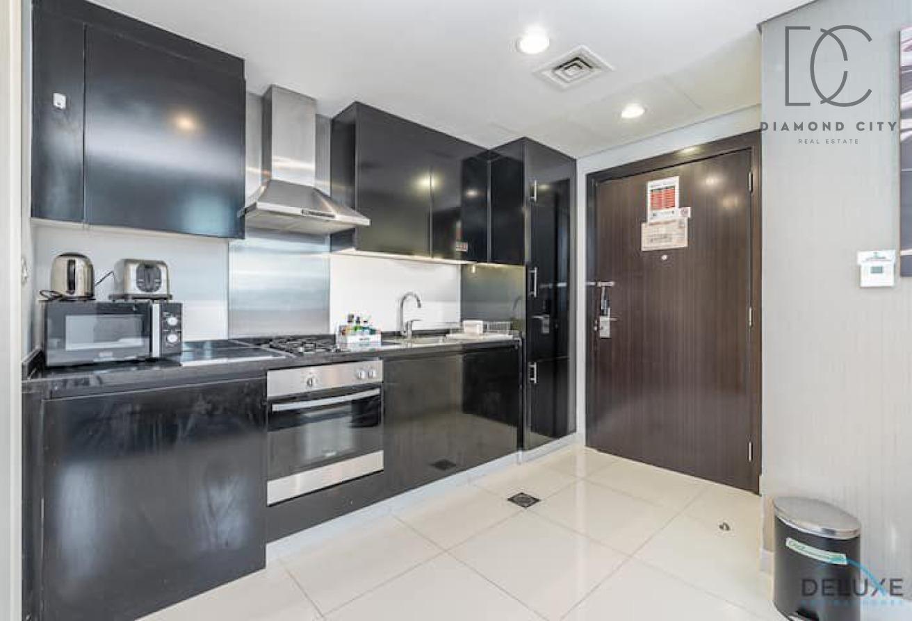 Stylish Furnished Studio For Rent photo 2