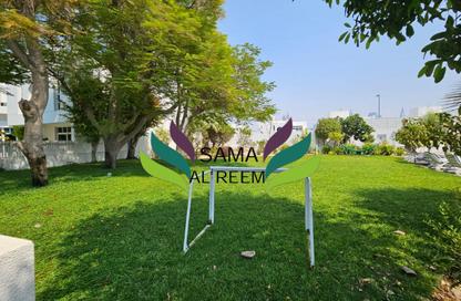 Villa - 4 - 4 for rent in Jumeirah 1 Villas - Jumeirah 1 - Jumeirah - Dubai