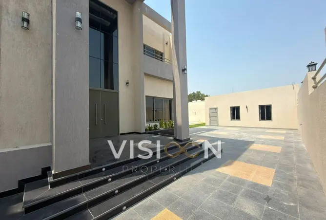 156099560 - Property Image 3