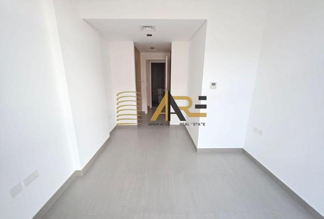 96122047 - Property Image 3