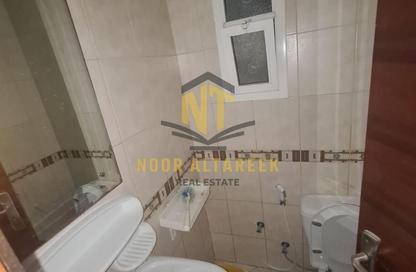Apartment - 2 Bedrooms - 2 Bathrooms for rent in Al Majaz 1 - Al Majaz - Sharjah Apartment - 2 Bedrooms - 2 Bathrooms for rent in Al Majaz 1 - Al Majaz - Sharjah