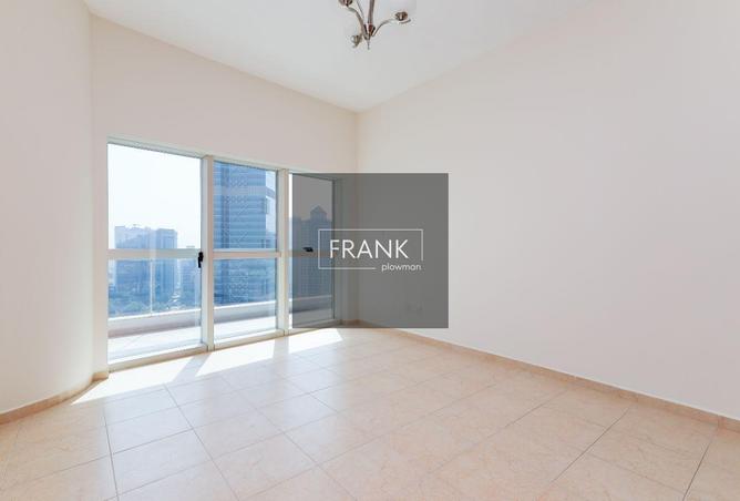104691819 - Property Image 2