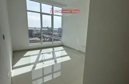 شقة - غرفة نوم - 2 حمامات للايجار في ذا جيت ريزيدينس 2 - مجمع دبي ريزيدنس - دبي لاند - دبي