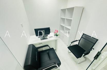 Office Space - Studio - 1 Bathroom for rent in Reem Residency - Al Karama - Dubai