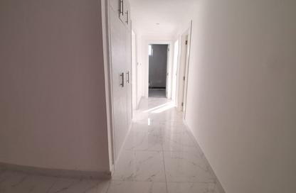 Apartment - 3 - 3 for rent in Muweileh Community - Muwaileh Commercial - Sharjah Apartment - 3 - 3 for rent in Muweileh Community - Muwaileh Commercial - Sharjah