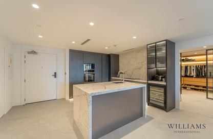 Apartment - 2 Bedrooms - 2 Bathrooms for sale in Marina Residences 5 - Marina Residences - Palm Jumeirah - Dubai