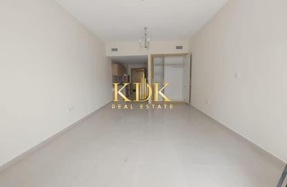 Apartment - Studio - 1 for rent in May Residence 1 - May Residence - District 10 - Jumeirah Village Circle - Dubai