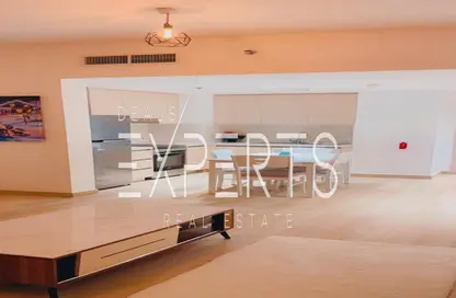 Apartment - 1 Bedroom - 1 Bathroom for rent in Waters Edge - Yas Island - Abu Dhabi