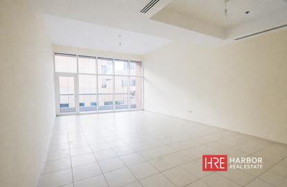 Apartment - 1 - 2 for sale in Bay Square Building 9 - Bay Square - Business Bay - Dubai